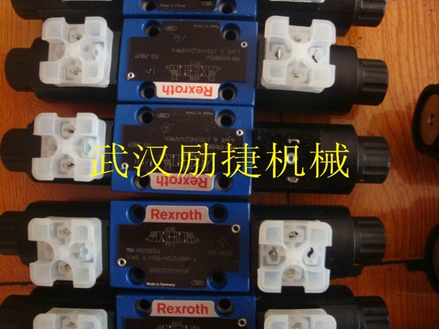 A10VSO100DFR1/31R-VPA12N00